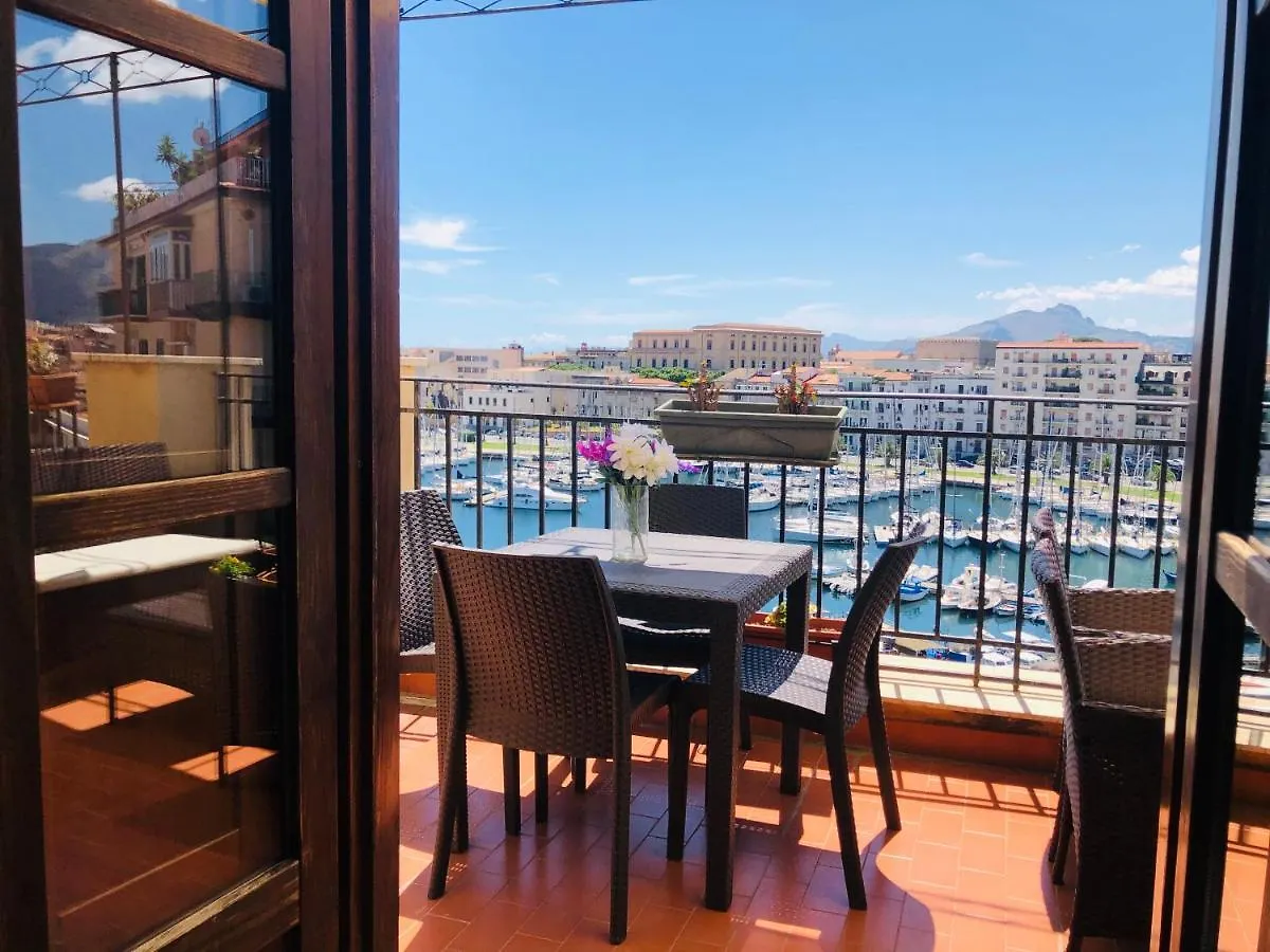 Kasa Kala Rooms & Apartments Palermo Pensionat